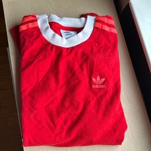 Adidas top